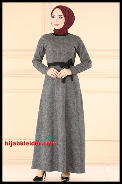 Moda Selvim Große Größe Hijab Kleider 12 (Wintermode 2023) | Trendige Hijab Kleider von 2023 