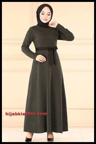Moda Selvim Hijab Kleid (13) Wintermode 2023 - Trendige Hijab Kleider